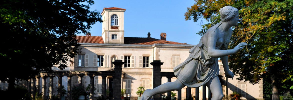 L' inquiétant mystère de la Garenne Lemot... L' inquiétant mystère de la Garenne Lemot...